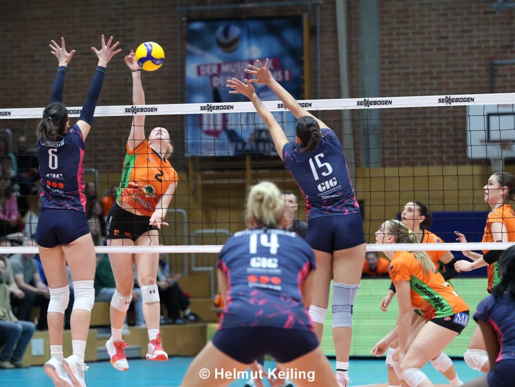 Abwehrformation Reinisch, Götte, Gottlebe-Fröhlich nicht erfolgreich - Ohne Punkte für die Tabelle, aber Auftreten ein Kompliment wert