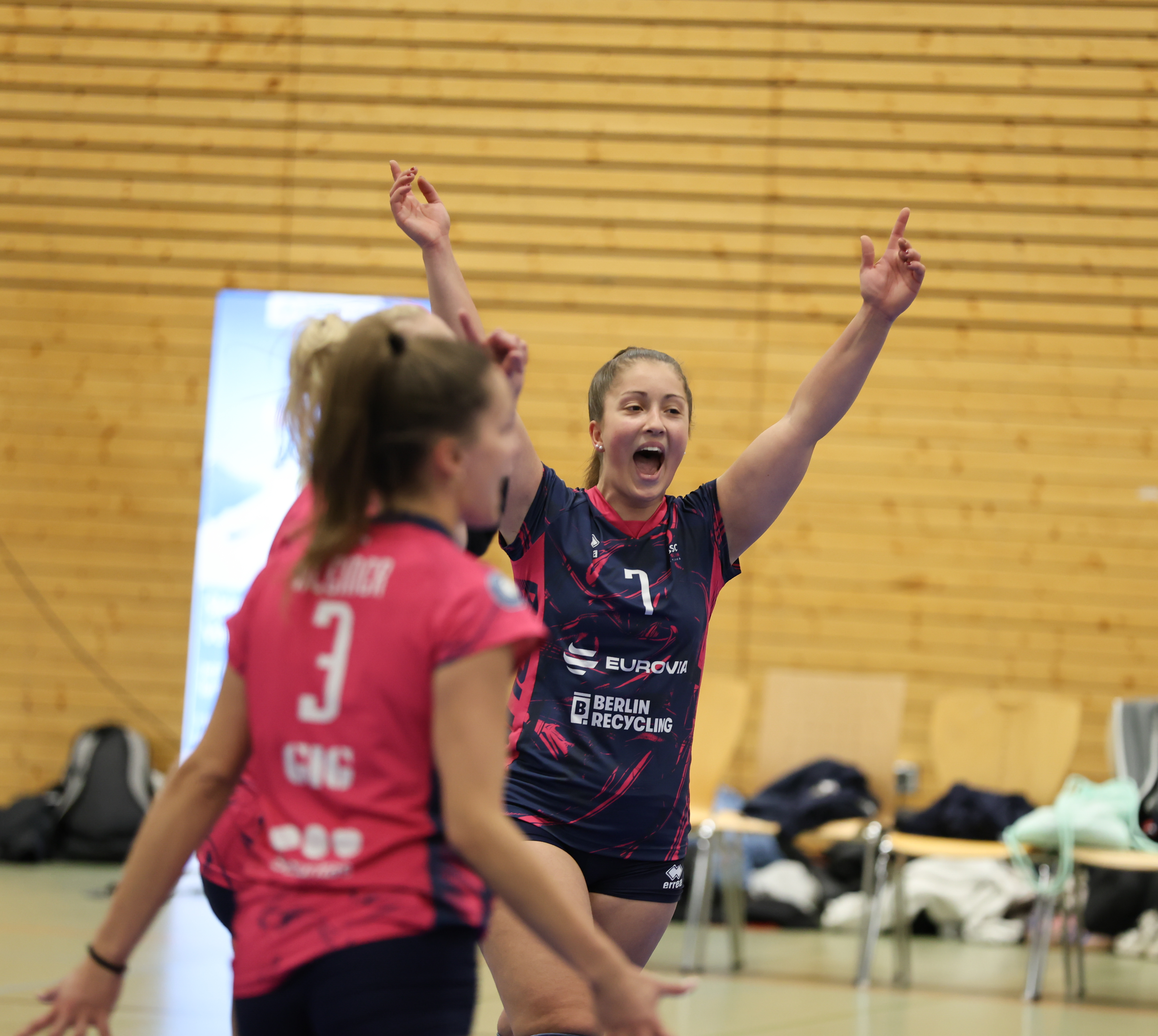 Aus Köln mit einem Satzgewinn zurück