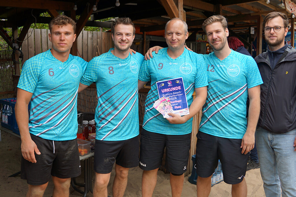 Am 04.07.2026 veranstaltete der BBSC bei gutem Wetter ein geselliges Beachturnier zum Saisonabschluss 2026.