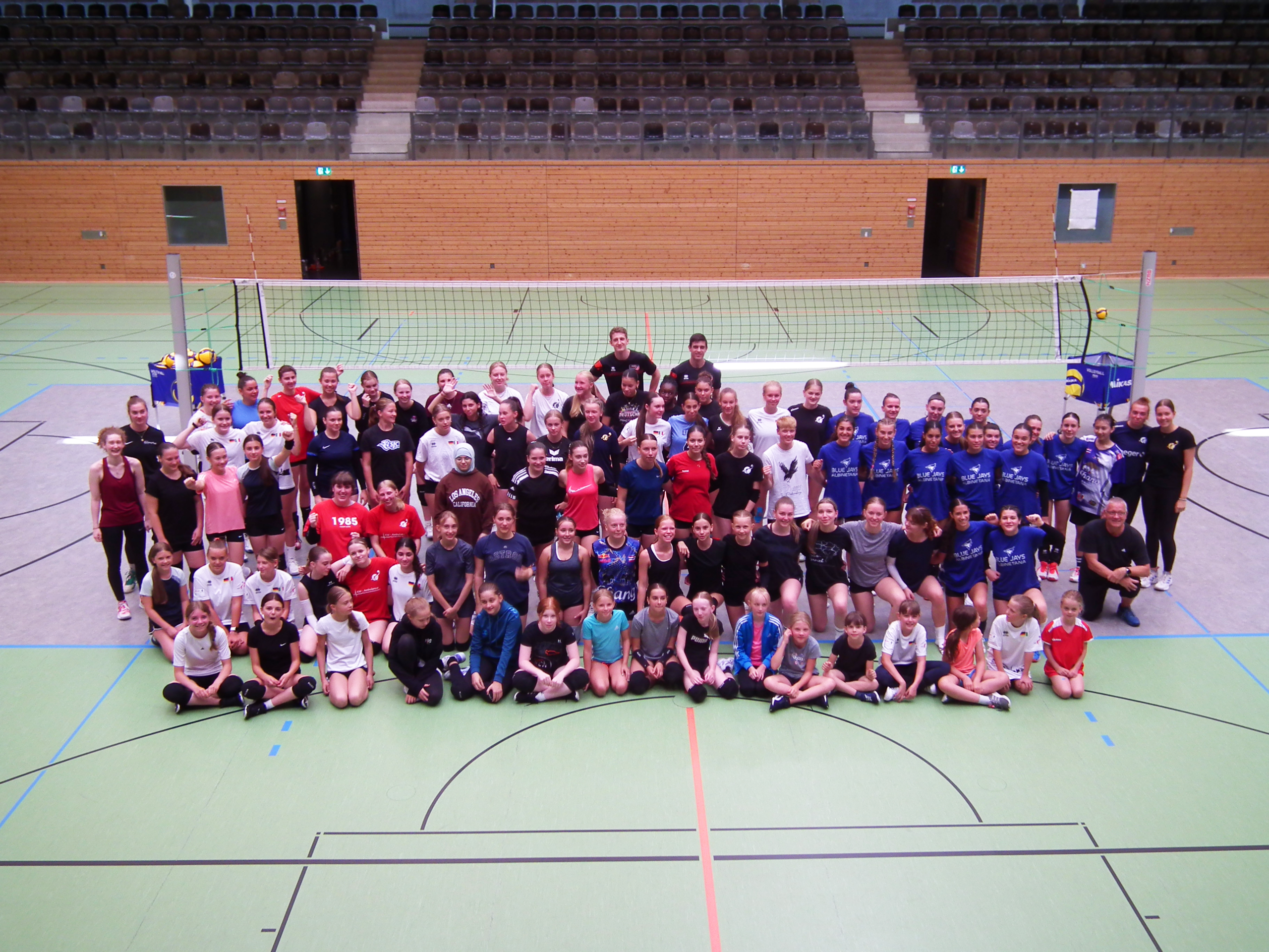 Für unseren Nachwuchs steht das Highlight des Sommers vor der Tür: Vom 09. bis 14. August 2026 reisen wir ins Trainingslager nach Liberec.